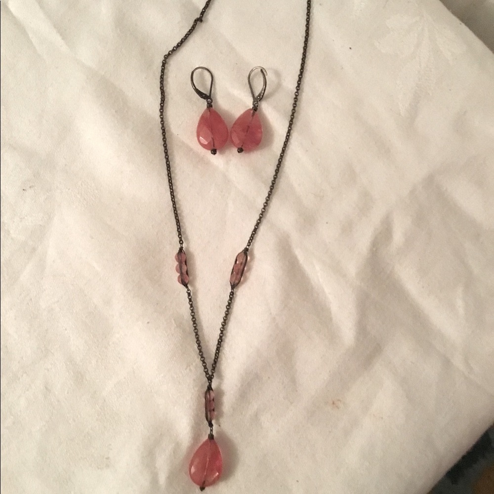 Jewelry set earrings and necklace
